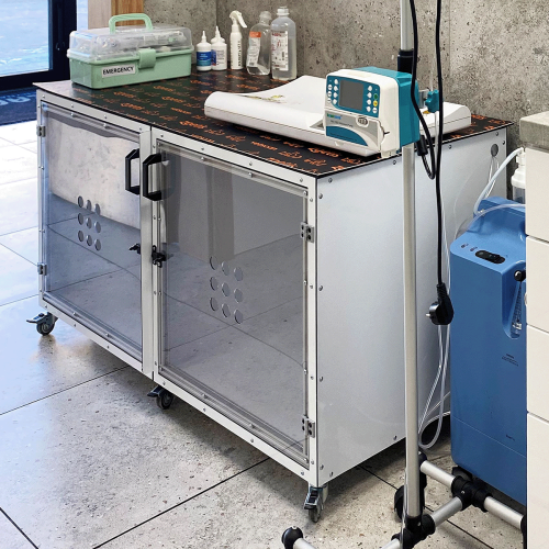 Cușcă dublă cu partiție mobilă 60x120x60 cm Podwójna klatka z ruchomą przegrodą.png