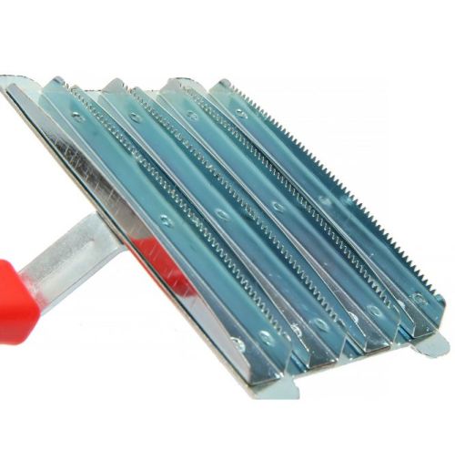 Mașină de cardat metalică cu 8 rânduri pentru cai și vite 508-2.jpg